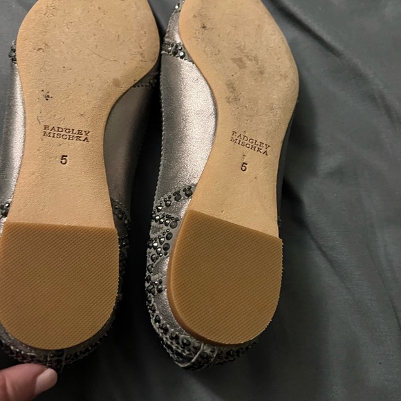 Badgely Mischka jeweled flats - Picture 2 of 4